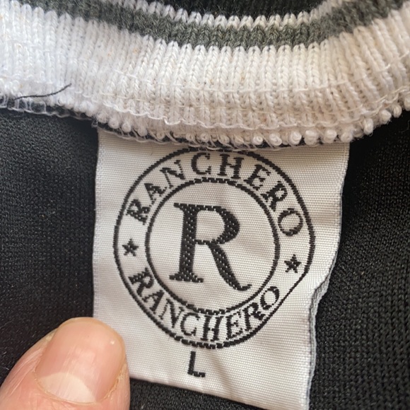 Men’s vest - Picture 2 of 3